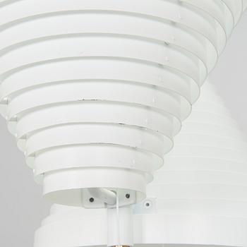 Alvar Aalto, lattiavalaisin, malli A810, Artek, 1900-luvun loppu.