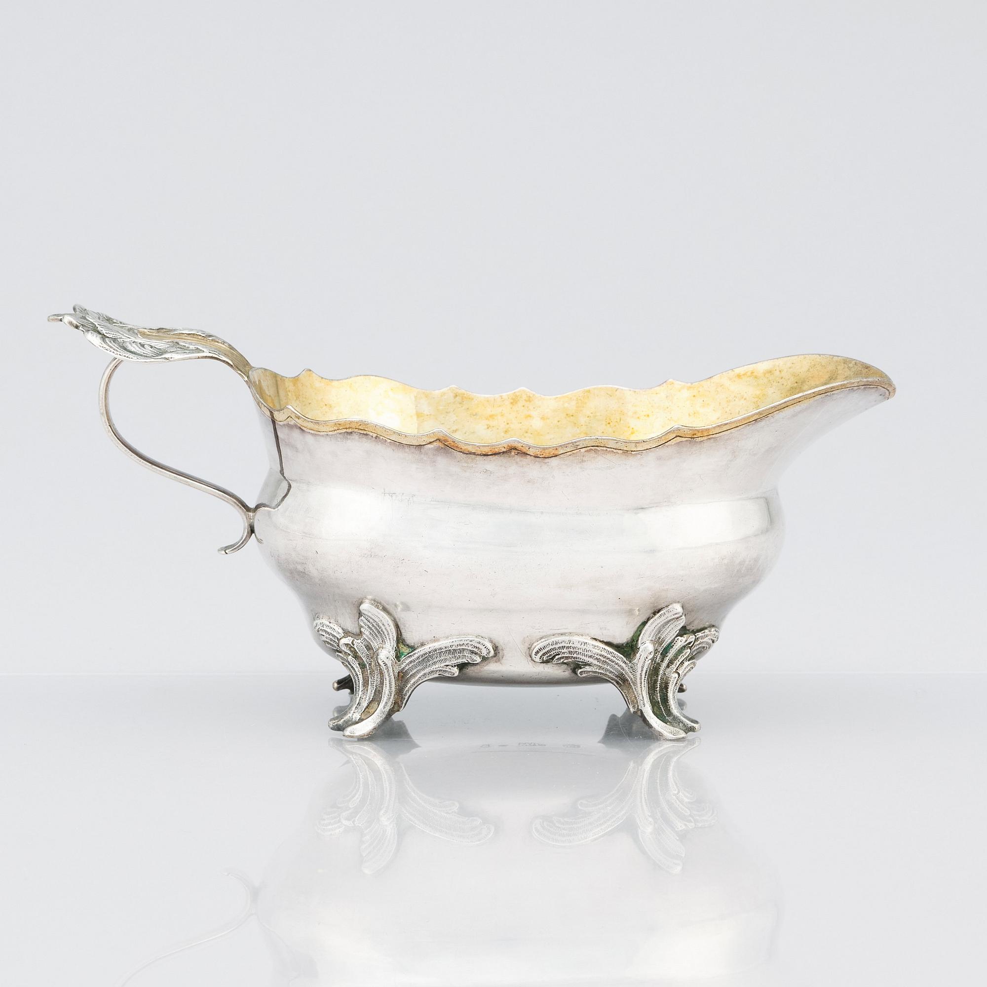 Anders Mårdh, gräddsnäcka, delvis förgyllt 
silver, Kungsbacka, sannolikt 1784. Rokoko.