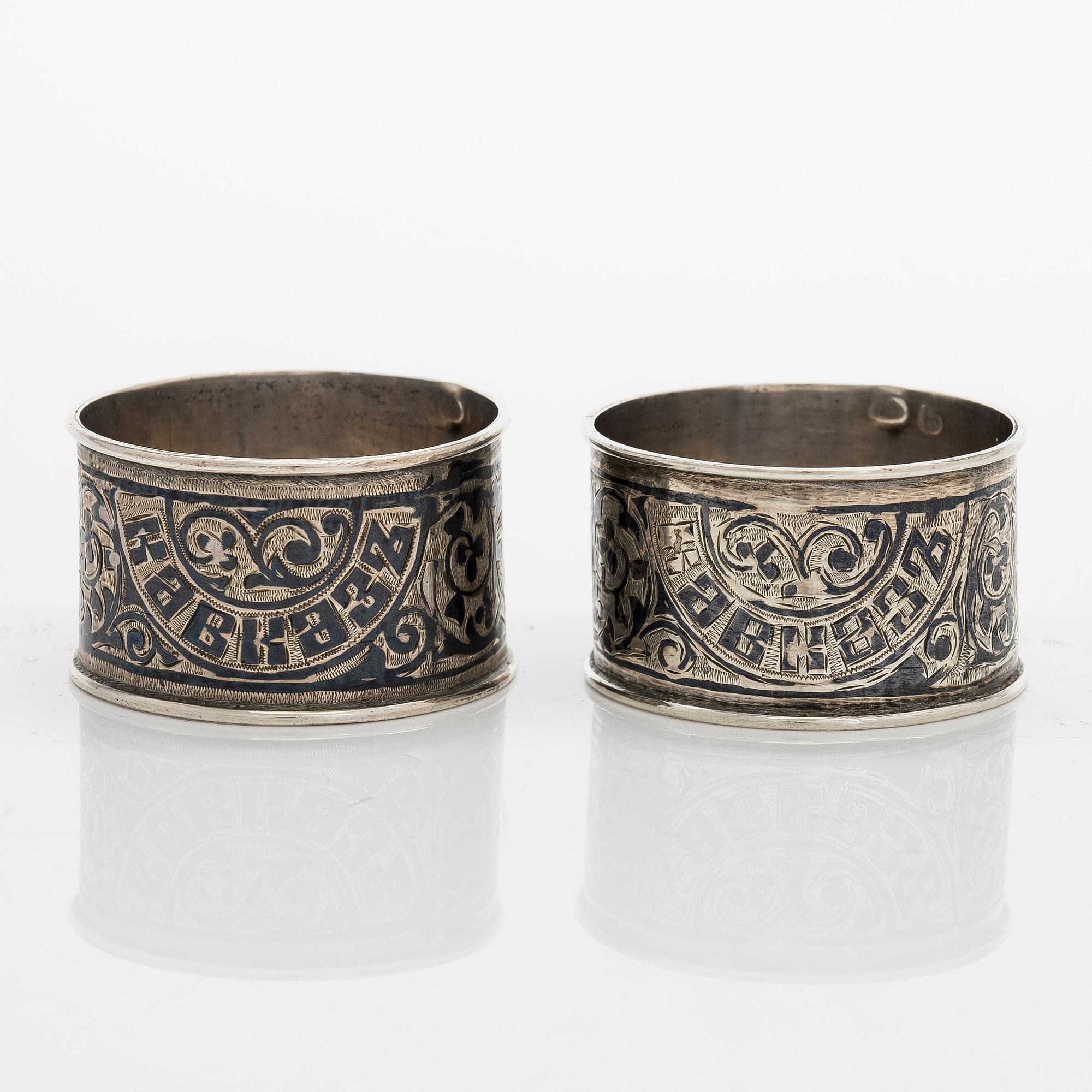 Lautasliinarenkaita, pari, hopea, niello, Kiova 1908-1926.