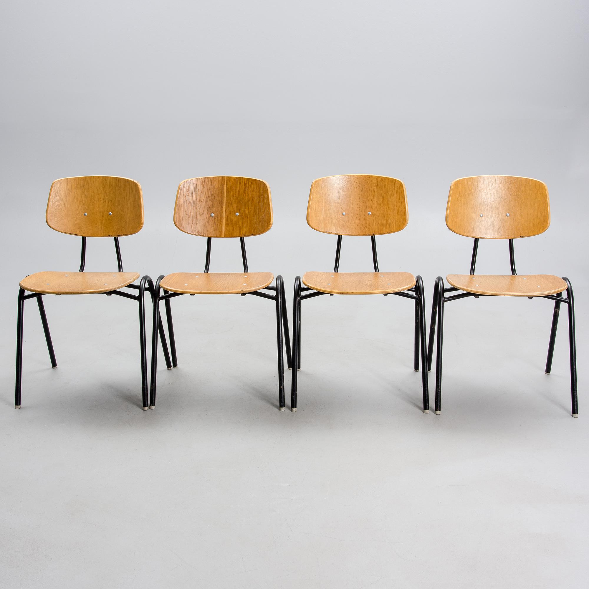 TUOLEJA, 4 kpl, Kurt Hvitsjö, Lahden Puukalusto Oy, 1900-luvun puoliväli.