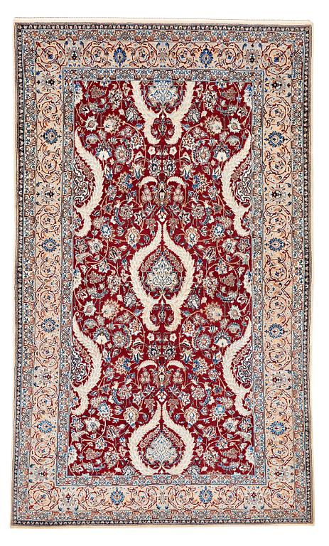 MATTO, a semi-antique/old Esfahan/Nain part silk, ca 232,5 x 137,5 cm (as well as one end with ca 1 cm flat weave).