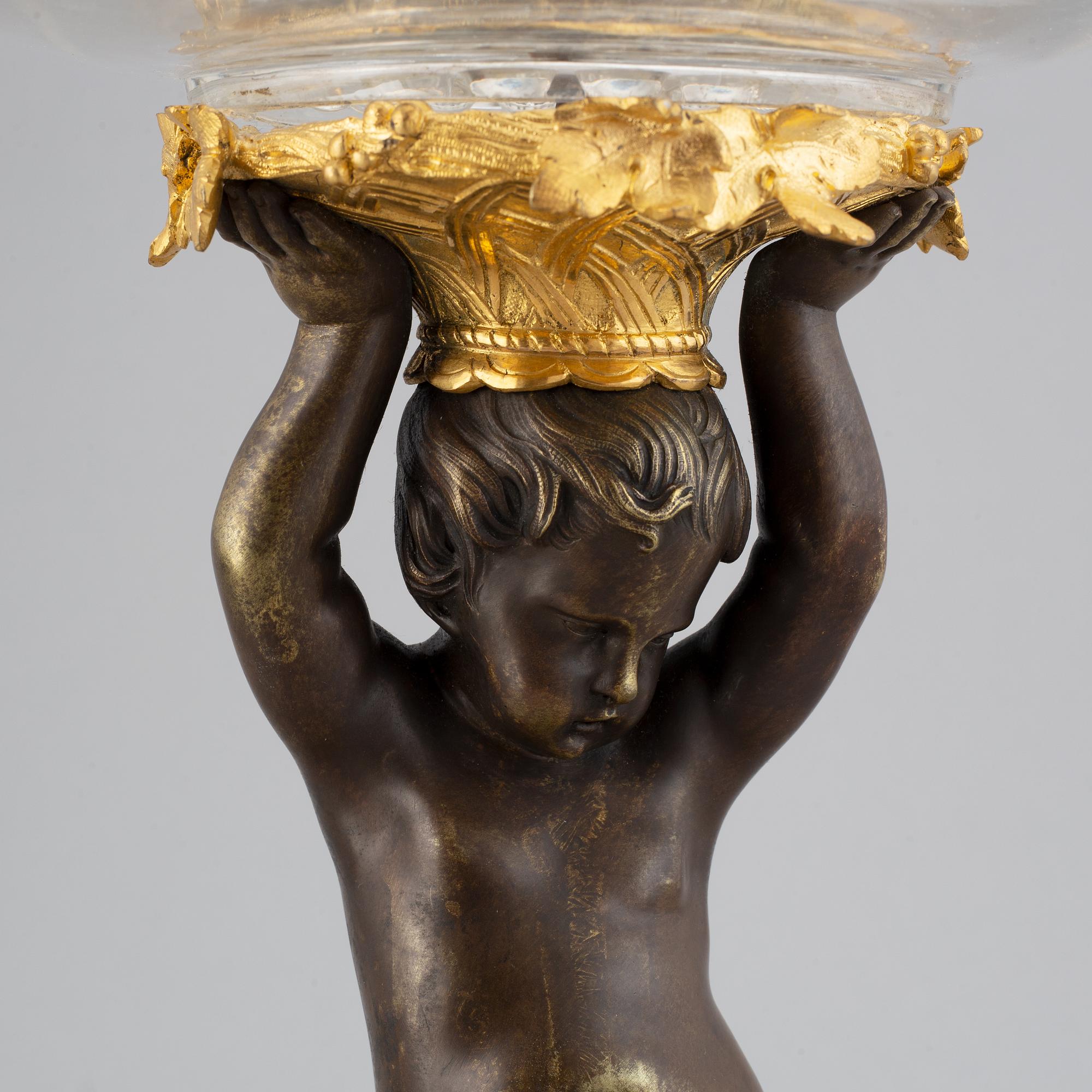 Skål på fot / tazza, Alfred Daubrée, Paris, 1800-talets andra hälft.