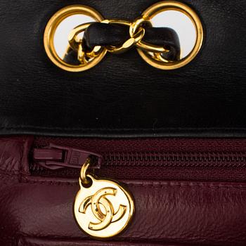 VÄSKA, "Single flap", Chanel, 1994-1996.