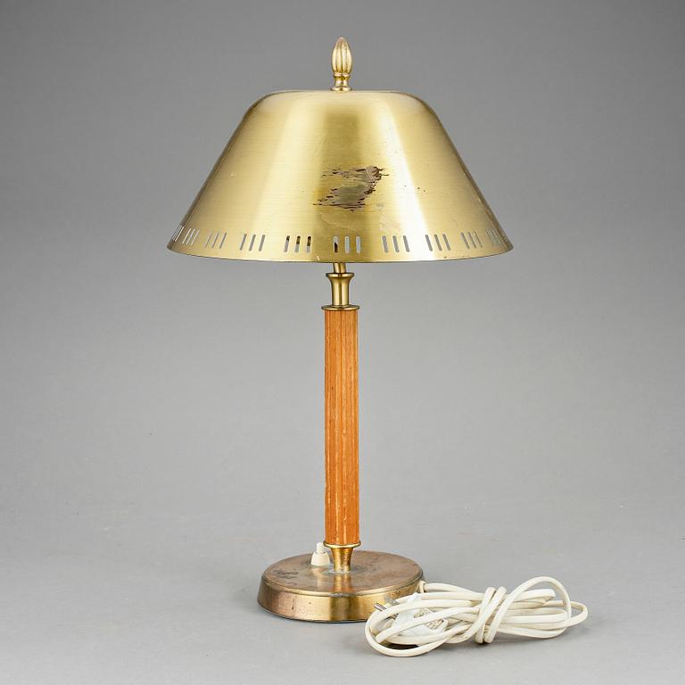 BORDSLAMPA, 1900-talets mitt.
