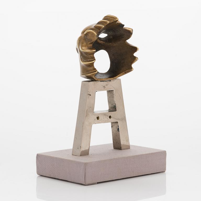 Gunnar Finne, a sculpture /logo for Y.L.A -Suomi Touring Club manufactured by Taito probably in 1927.