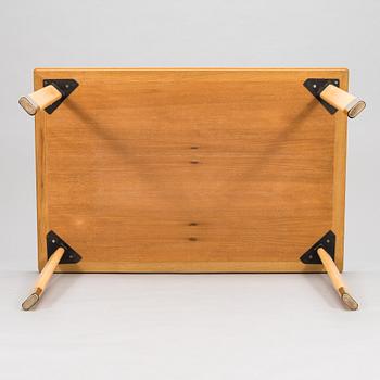 Alvar Aalto, a dining table made to order for SII in 1956.