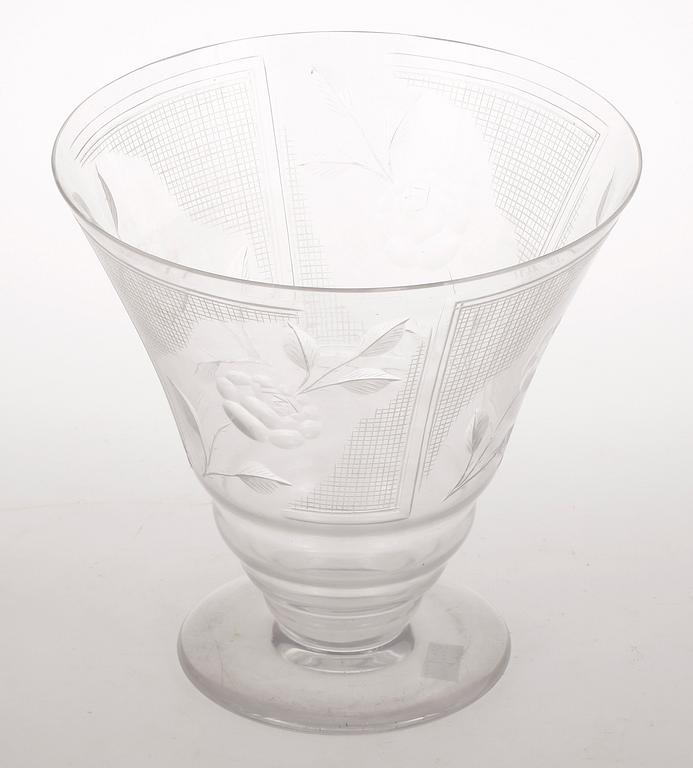SKÅL PÅ FOT, 2 st olika, glas, 1900-talets första hälft.