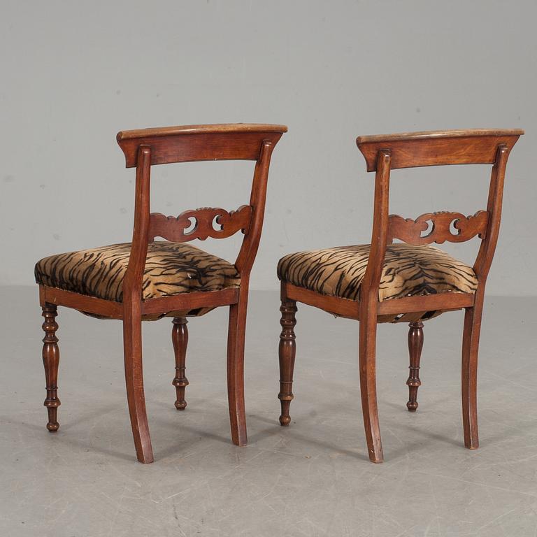 STOLAR, ett par, senempire, 1800-talets mitt.