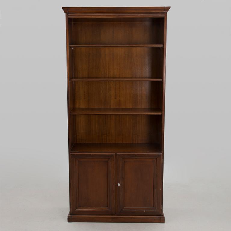 A 21st century book shelf for Selva Italy.
