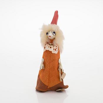 Atelier Fauni, Moomin figurine 'Fillyjonk', Atelier Fauni Finland 1950/60s.