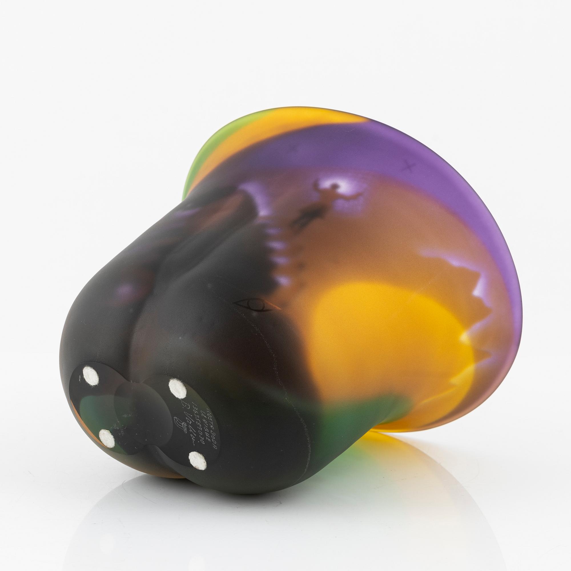 Bertil Vallien 
Skål, glas, Kosta Boda
Unik.