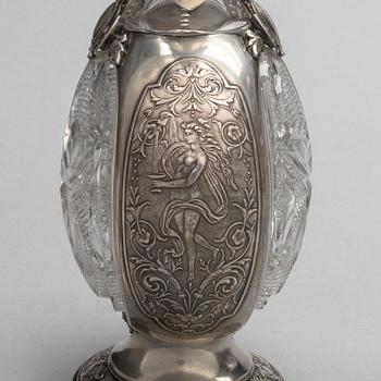 VINKANNOR ETT PAR, silver 800, troligen Tyskland ca 1880.