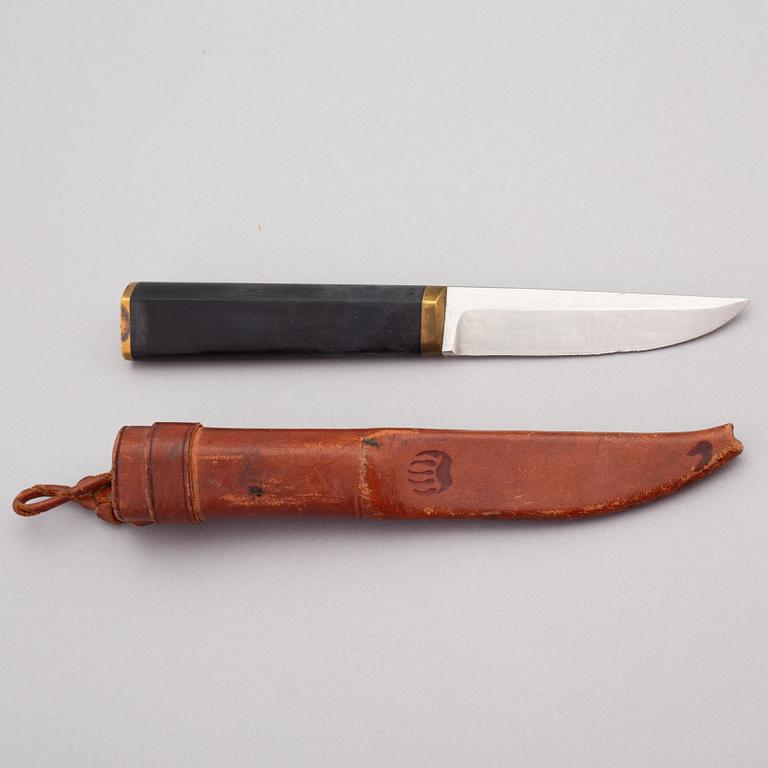 Tapio Wirkkala, A puukko knife for Hackman, Finland. Desiged in 1961.