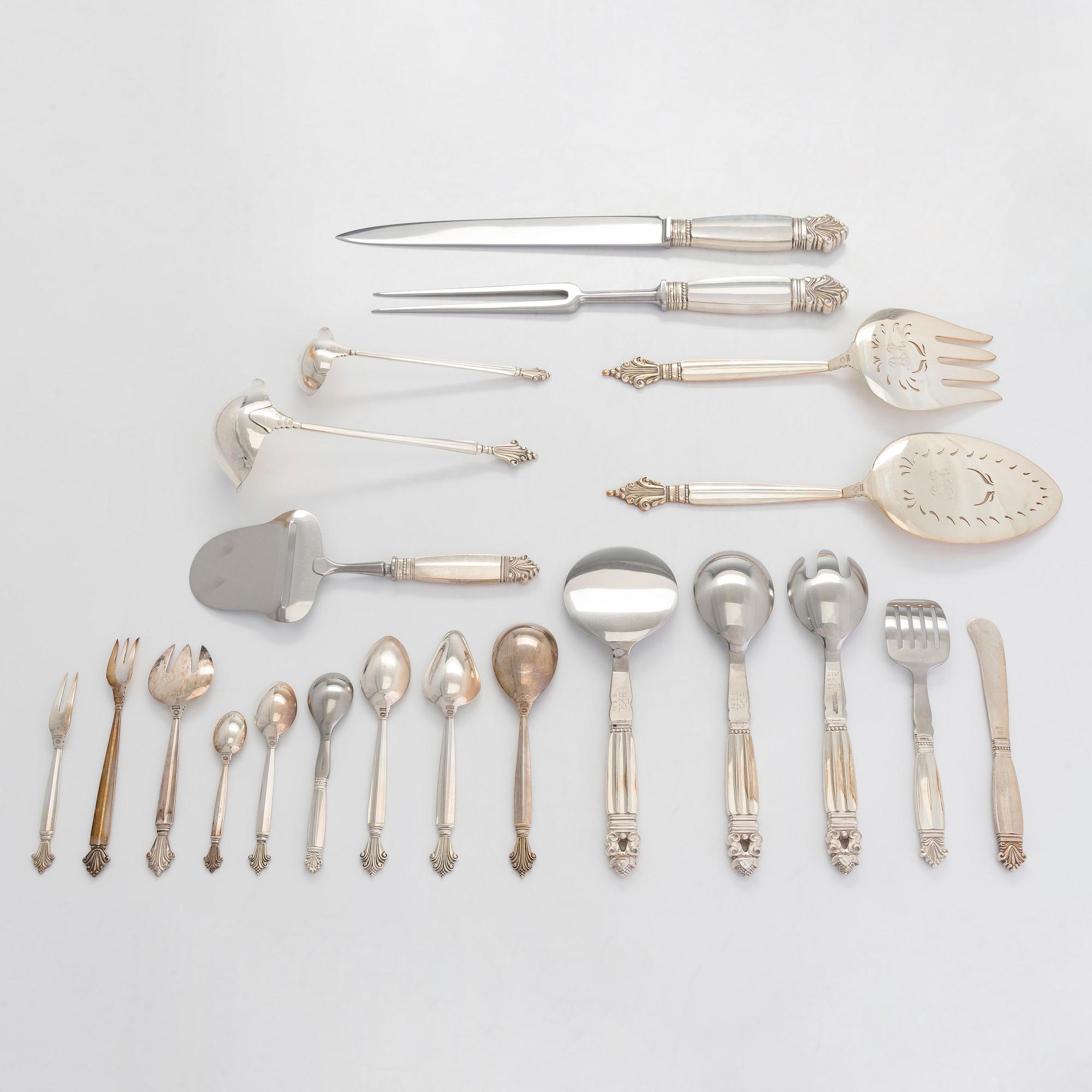 Johan Rodhe, bestickuppsättning, 48 delar, sterlingsilver, "Dronning/Acanthus", Georg Jensen, Danmark, efter 1945.
