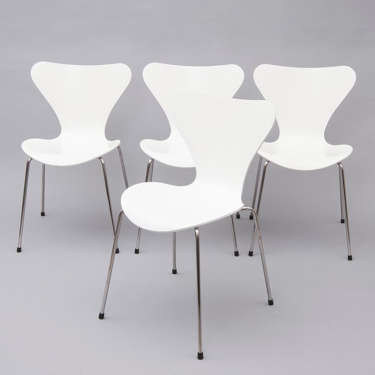 STOLAR, 4 st, "Sjuan" Arne Jacobsen, Fritz Hansen.