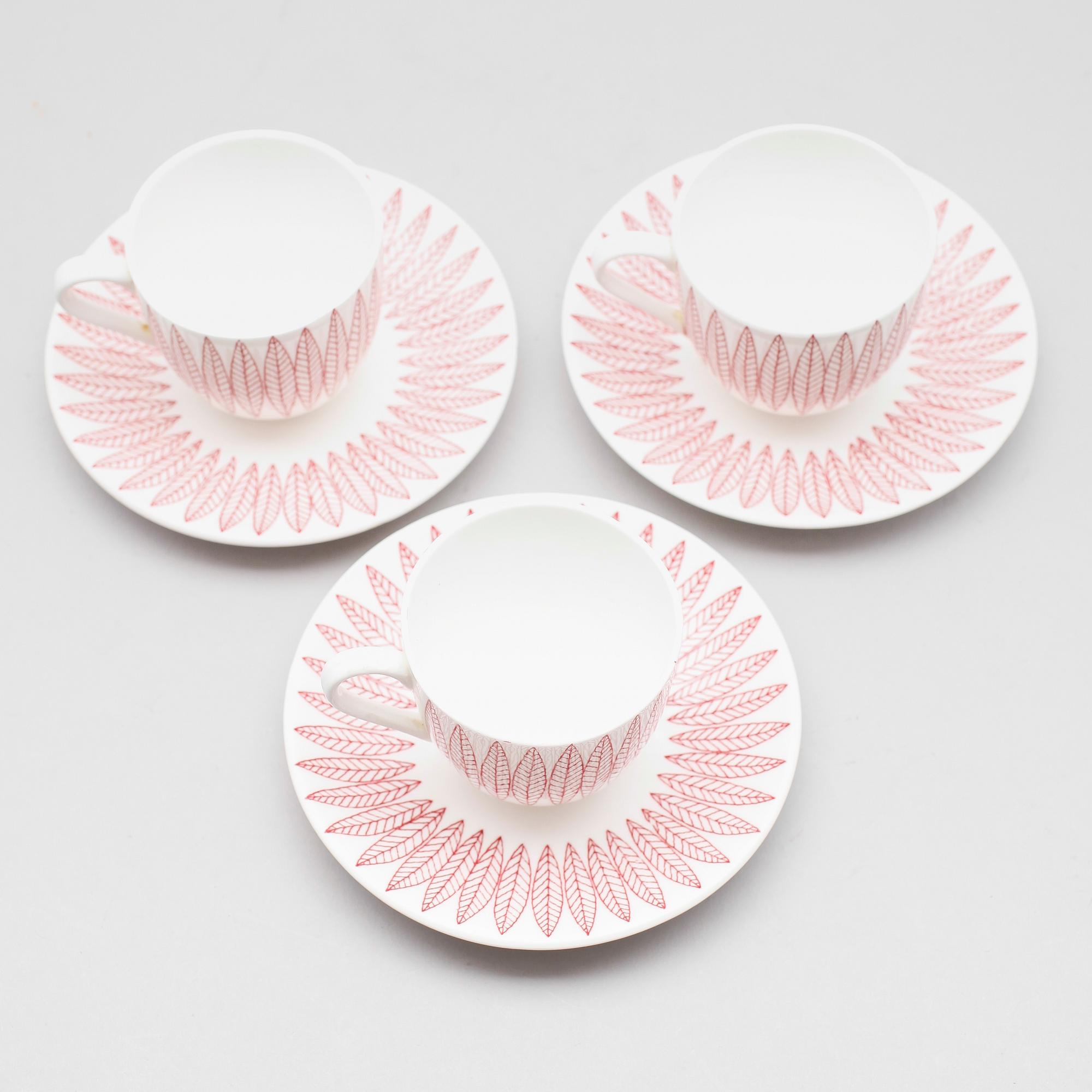 KAFFEKOPPAR MED FAT, 12 st, benporslin, "Salix", Stig Lindberg, Gustavsberg.