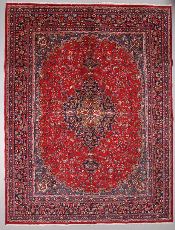 MATTA, Sabzevar, old, ca 390 x 295 cm.