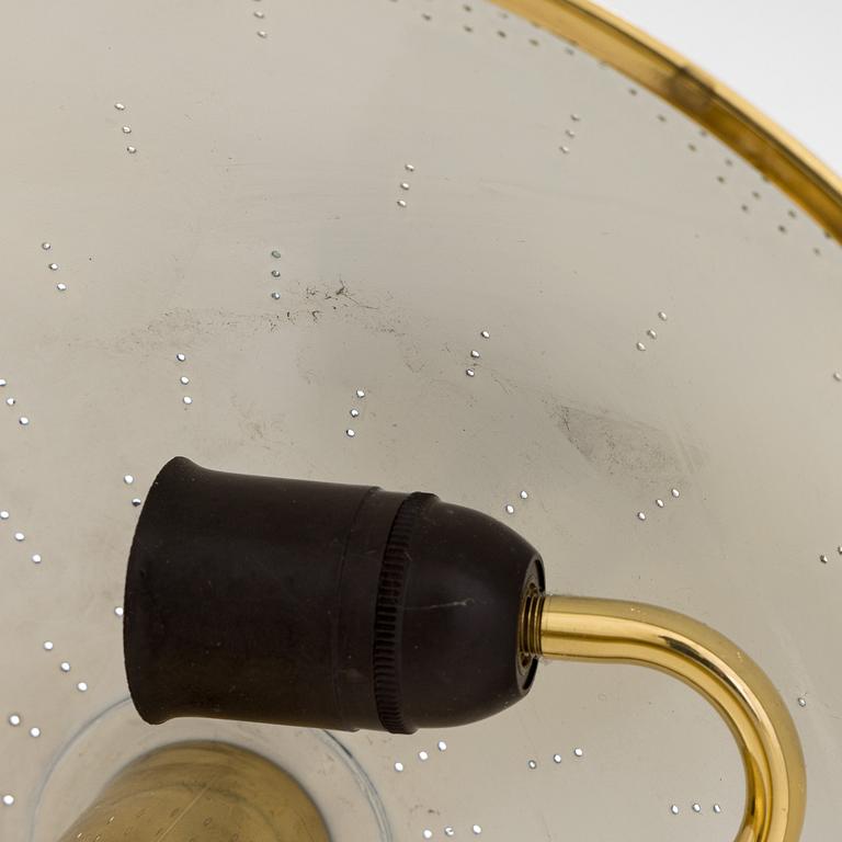 Paavo Tynell, A mid-20th century '5061' table lamp for Taito Finland.