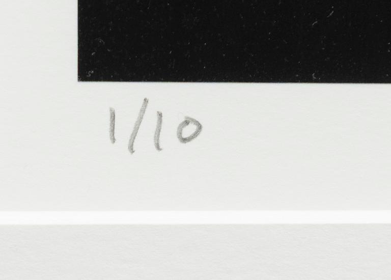 Mia Galde, Untitled.