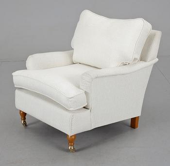 SOFFA samt FÅTÖLJ, Howardmodell, sent 1900-tal.
