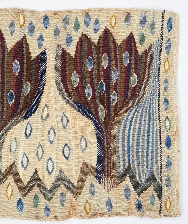 Ann-Mari Forsberg, född Lindbom, vävnad, "Blå crocus", gobelängvariant, ca 31,5-32 x 39-39,5 cm, signerad AMF.