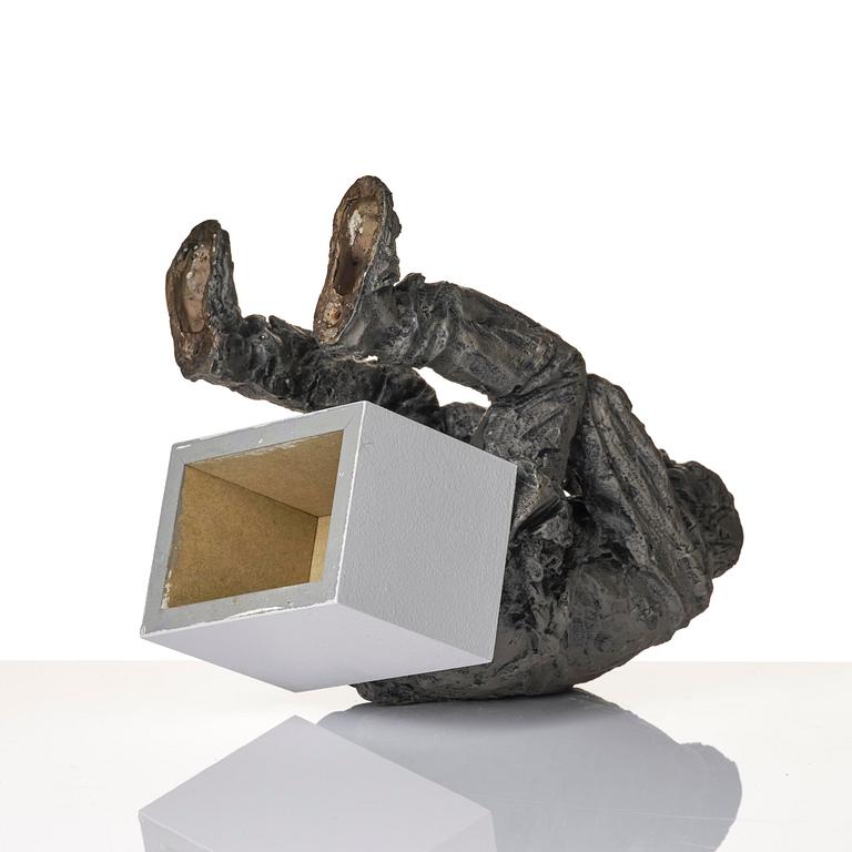 Sean Henry, "Seated man".