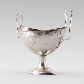 SOCKERSKÅL, silver, oidentifierade stämplar, sannolikt omkring år 1800.
