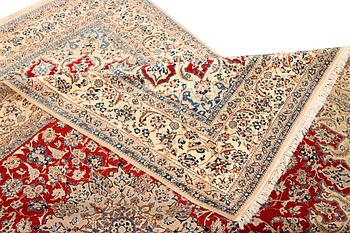 Matta, Nain, part silk, 9 laa, ca. 250 x 170 cm.