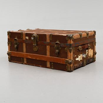 RESEKOFFERT, 1900-talets första hälft.