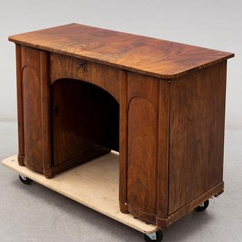 HURTSSKRIVBORD, 1800-talets andra hälft.