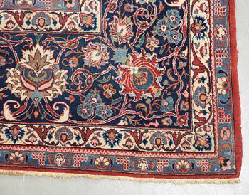 SEMI-ANTIQUE KASHAN. 394 x 309,5 cm.