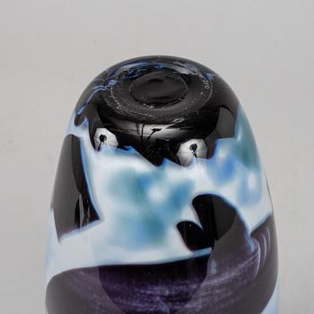 Robert Huber Petersson, an unique graal vase Sweden, 2010.