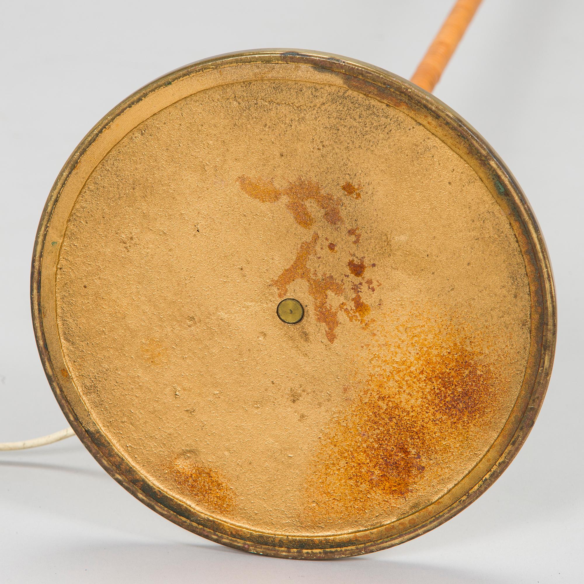 Paavo Tynell, A mid-20th Century floor lamp model 9602 for Taito, Finland.