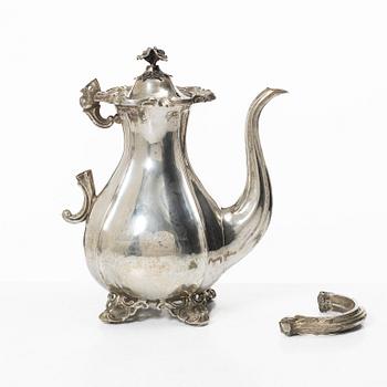 Nyrokoko, 1820, Christian Hammer, kaffekanna, silver, nyrokoko, Stockholm 1859.