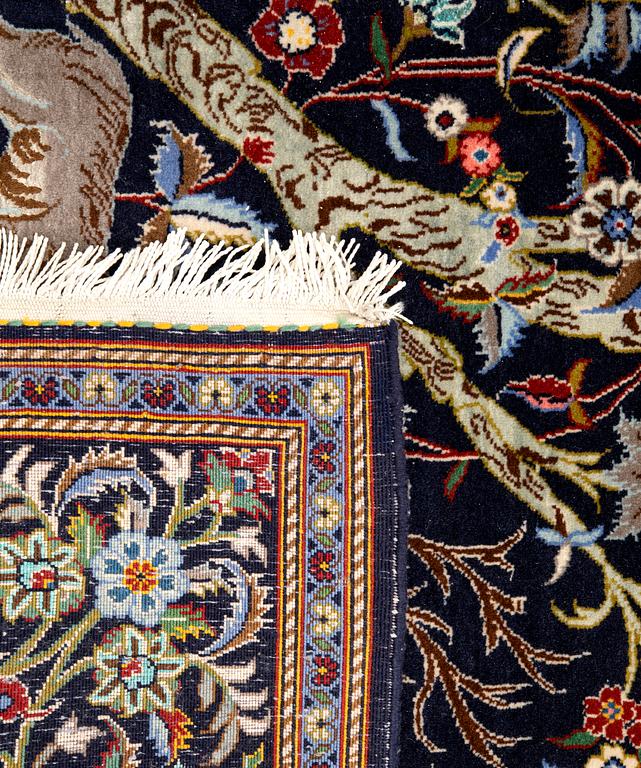 Rug Keshan old part silk signed approx. 218x140 cm.