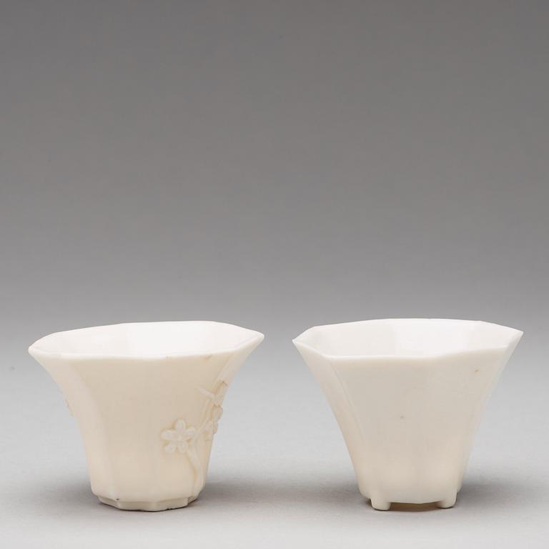 Two blanc de chine libation cups, Qing dynasty, 18th Century.