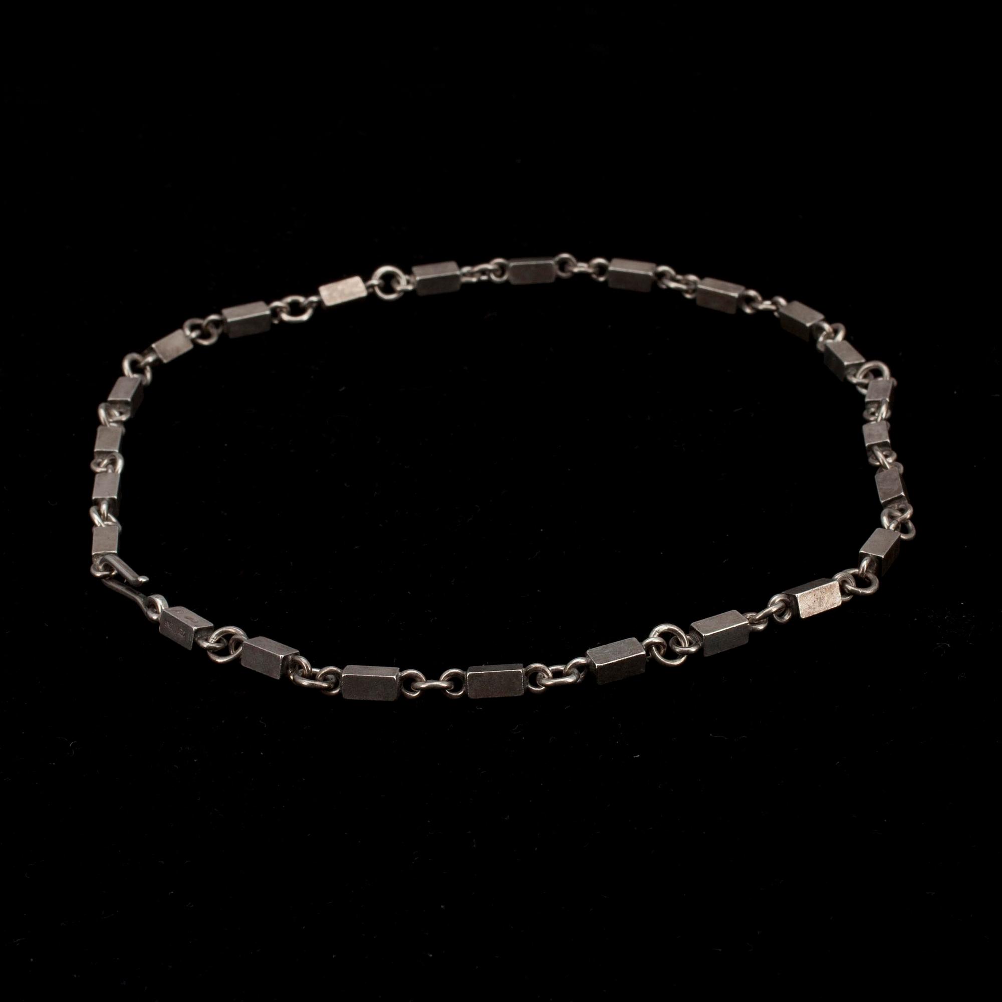 HALSLÄNK, sterling silver, signerad Wiwen Nielsson 1952.