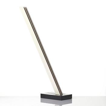 Lars Erik Falk, "Modul skulptur i färg B12".
