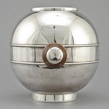 VINKYLARE, nysilver, GAB, Stockholm, 1900-talets andra hälft.