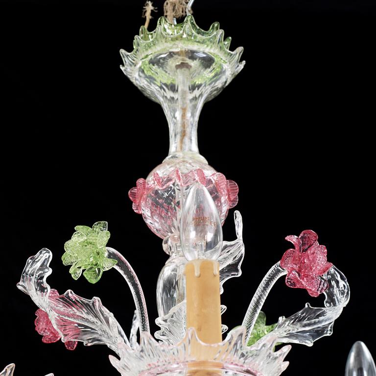 LJUSKRONA, glas, venetiansk stil, 1900-tal. Höjd ca 79 cm.