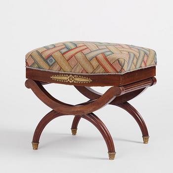 Taburett, Frankrike, sent 1800-tal, Empirestil.
