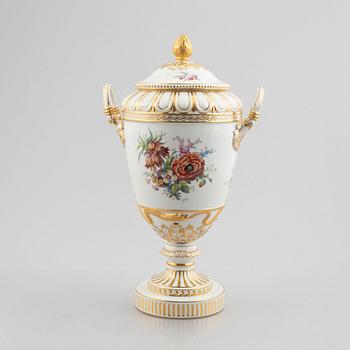 A porcelian urn with cover, KPM (Königliche Porzellan-Manufaktur Berlin), Germany, late 19th Century.