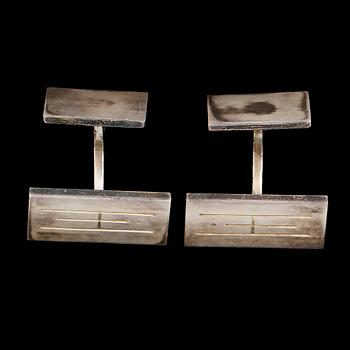 MANSCHETTKNAPPAR, 1 par, sterling silver, Wiwen Nilsson, 1968. Total vikt ca 15 g.