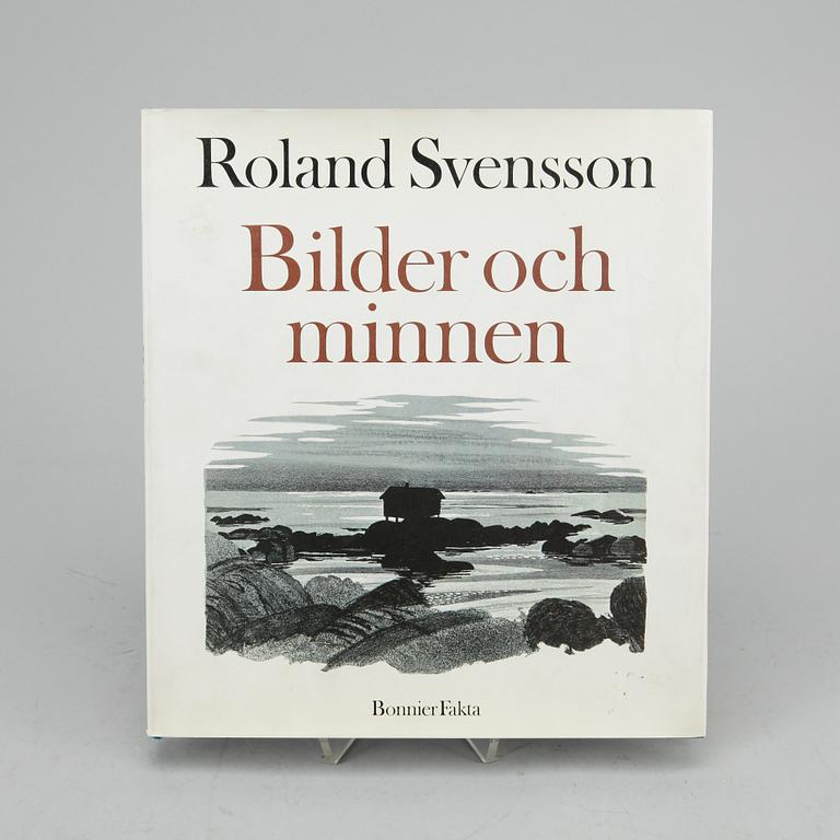 ROLAND SVENSSON, 2 st färglitografier samt bok, 1900-talets förta hälft/mitt.