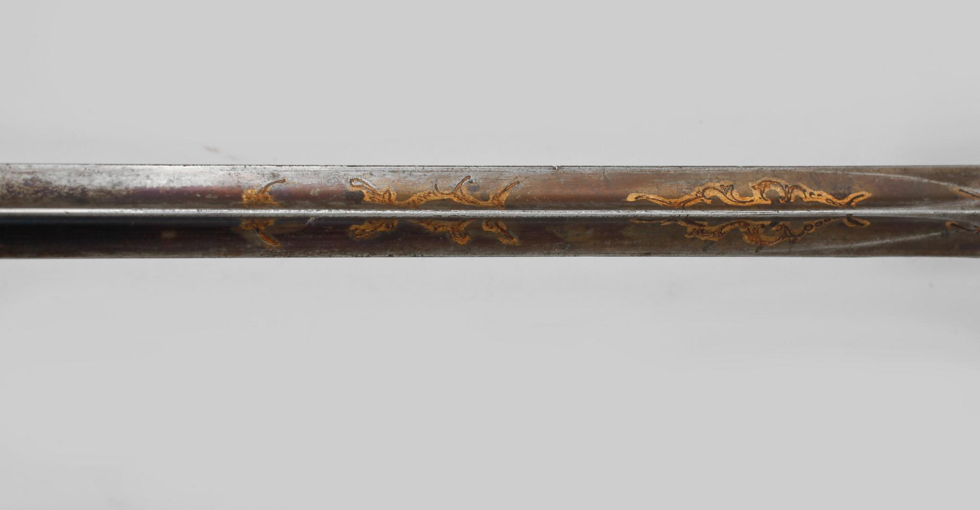 VÄRJA, s k infanteriofficersvärja, 1800-talets första hälft.