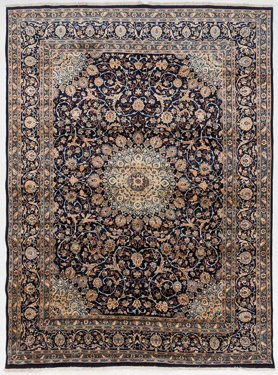 Matta, Kashmar, ca 405 x 290 cm.