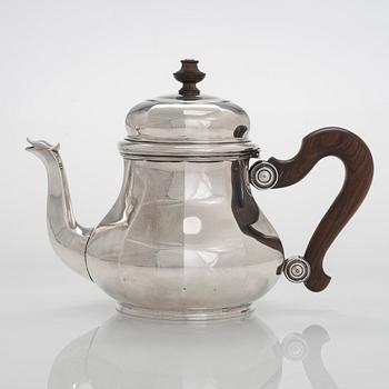 Tekanna, silver (.950), Emile Puiforcat, Paris.