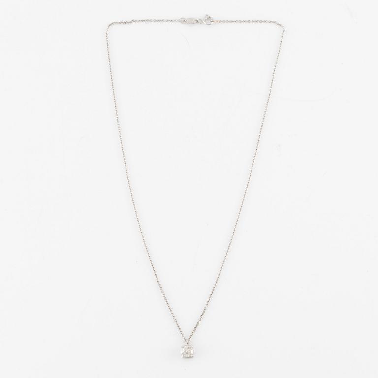 Pendant with chain 18K white gold featuring a round brilliant-cut diamond.