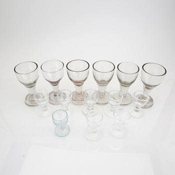Signe Persson-Melin, a 14 pcs Ruben glass service Boda 1960s.