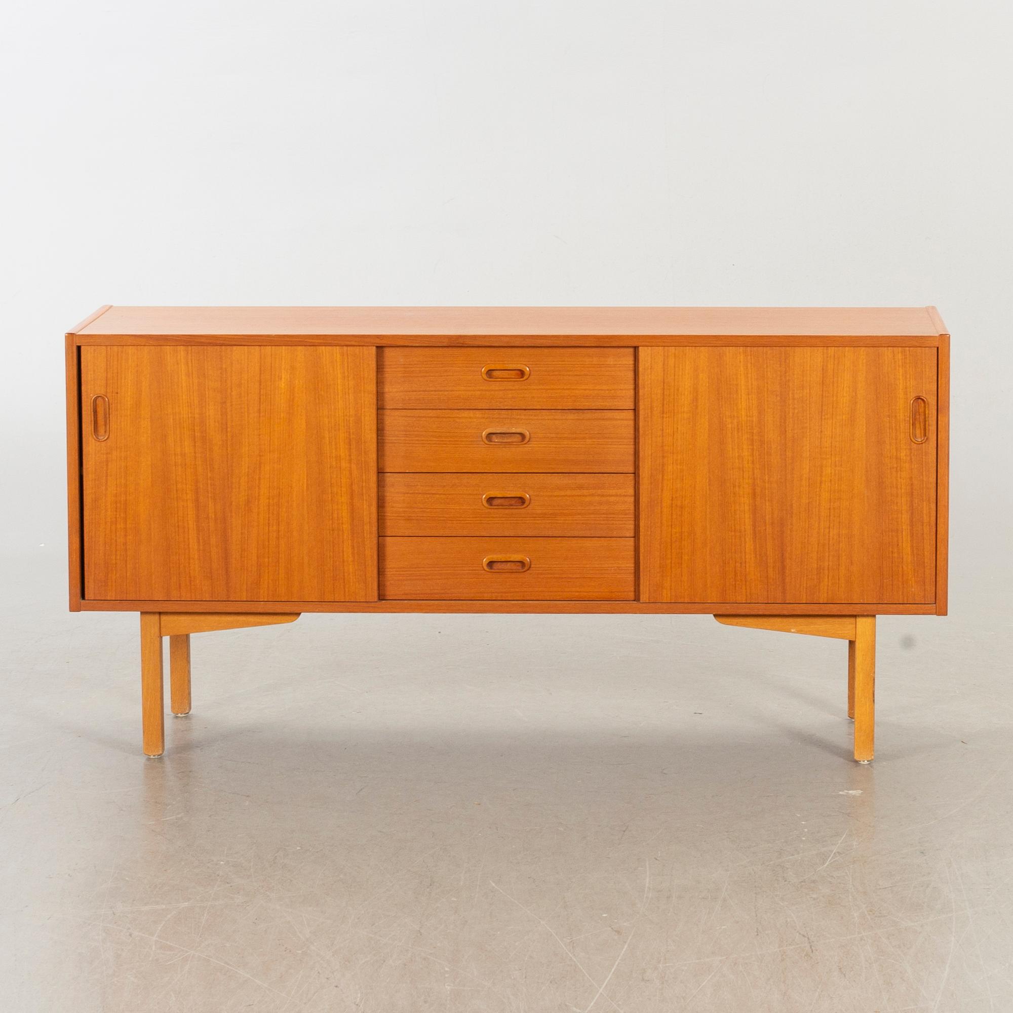 SIDEBOARD, 1960-tal, teak.